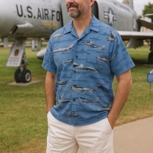 Kalaheo Hawaiian Men's Large Fighter Jets Carrier Military Naval Print Blue
